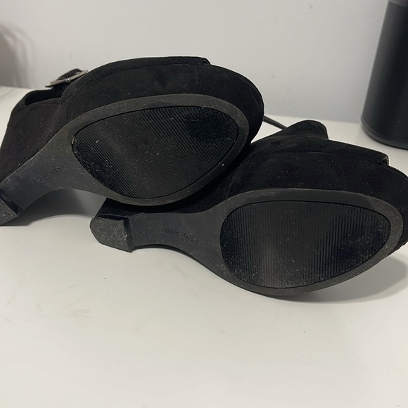 Nine West Sandals - Picture 4 of 6